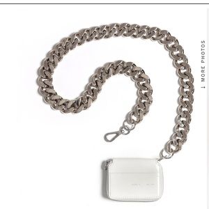 KARA Biker Wallet on chain